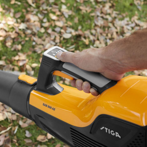 Зображення товару Повітродувка акумуляторна безщіткова STIGA SAB500AE фото 7 Зображення Повітродувка акумуляторна безщіткова STIGA SAB500AE фото 7