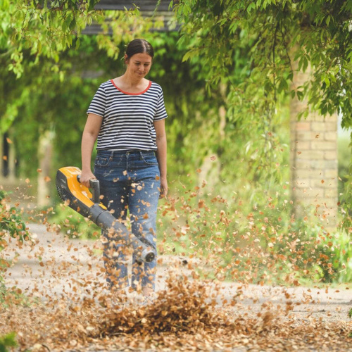 Зображення товару Повітродувка акумуляторна безщіткова STIGA SAB500AE фото 9 Зображення Повітродувка акумуляторна безщіткова STIGA SAB500AE фото 9