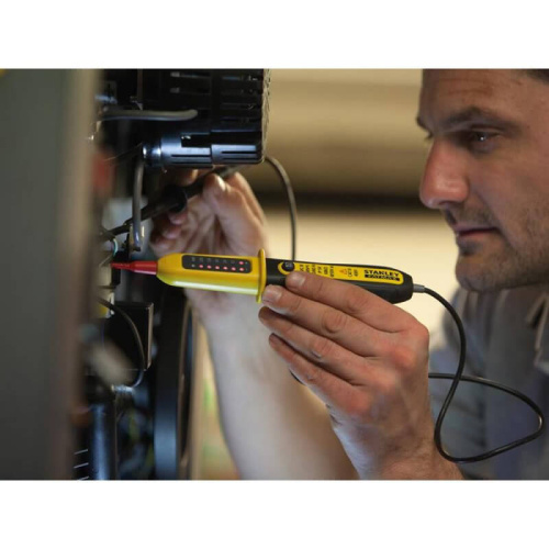 Зображення товару Вольтметр цифровий STANLEY, категорії САТ III, макс. вимірювана напруга 400 В, захист IP 54. фото 6 Зображення Вольтметр цифровий STANLEY, категорії САТ III, макс. вимірювана напруга 400 В, захист IP 54. фото 6