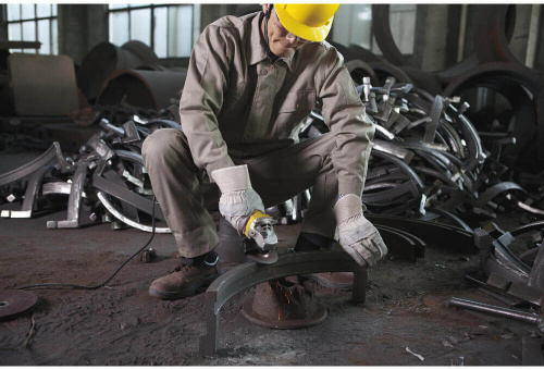 Зображення товару Кутова шліфмашина STANLEY, 900 Вт, d=125 мм, 11000 об/хв, доп. рукоятка, спеціальний ключ фото 5 Зображення Кутова шліфмашина STANLEY, 900 Вт, d=125 мм, 11000 об/хв, доп. рукоятка, спеціальний ключ фото 5