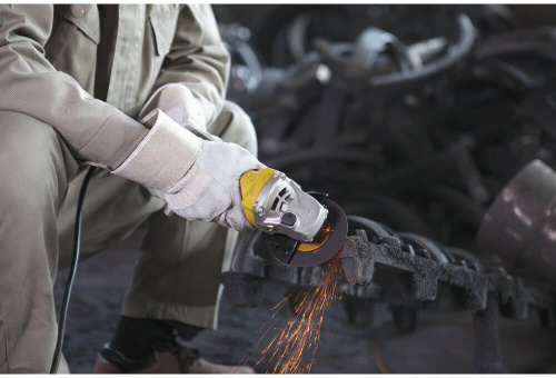 Зображення товару Кутова шліфмашина STANLEY, 900 Вт, d=125 мм, 11000 об/хв, доп. рукоятка, спеціальний ключ фото 4 Зображення Кутова шліфмашина STANLEY, 900 Вт, d=125 мм, 11000 об/хв, доп. рукоятка, спеціальний ключ фото 4