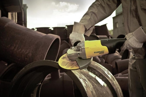 Зображення товару Кутова шліфмашина мережева STANLEY, 2200 Вт, d=230 мм, 6500 об/хв, вага 4.3 кг фото 4 Зображення Кутова шліфмашина мережева STANLEY, 2200 Вт, d=230 мм, 6500 об/хв, вага 4.3 кг фото 4